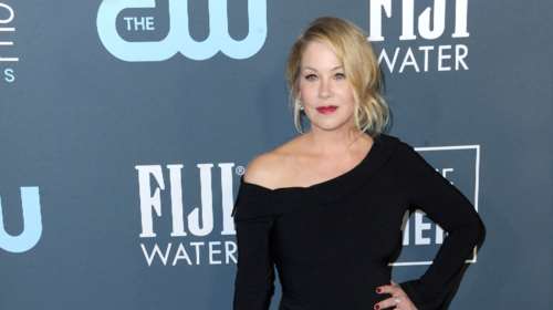 Η Κριστίνα Άπλγκέιτ για τη μάχη με τη σκλήρυνση κατά πλάκας: Υποφέρω αλλά συνεχίζω να ζω