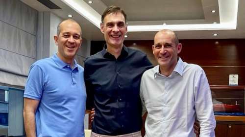 Ολυμπιακός: Συνεχίζει στο τιμόνι ο Γιώργος Μπαρτζώκας μέχρι το 2025