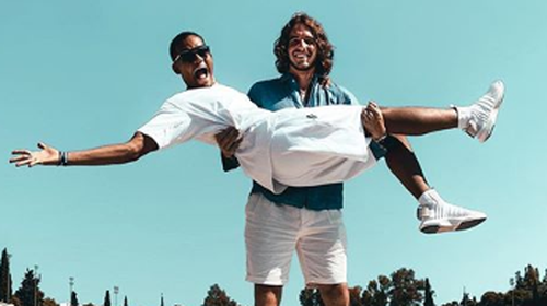 Τσιτσιπάς - Καραλής: Περιήγηση στην Ακρόπολη και στο Καλλιμάρμαρο - Οι εντυπωσιακές πόζες [εικόνες]