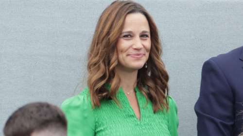 Εμφάνιση - έκπληξη από την Πίπα Μίντλετον: Είναι έγκυος στο τρίτο της παιδί [εικόνες]