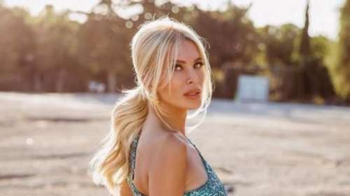 Η Κατερίνα Καινούργιου έγινε νονά - Η σικ, λαμπερή εμφάνιση στα λευκά [εικόνες]