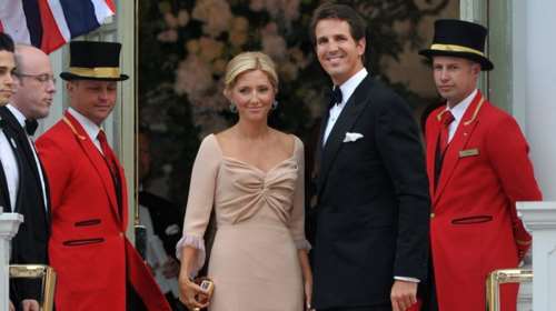 Παύλος - Μαρί Σαντάλ: Πάσχα στο υπεροπολυτελές σπίτι τους στα Χάμπτονς με αρνί και κοκορέτσι