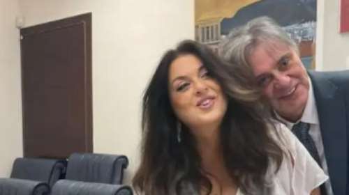 Οδυσσέας Σταμούλης:  Παντρεύτηκε με πολιτικό γάμο δύο χρόνια μετά τη βαριά απώλεια της ζωής του