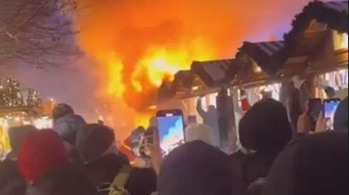 Βερολίνο: Ξέσπασε μεγάλη πυρκαγιά σε διάσημη χριστουγεννιάτικη αγορά – Υπάρχουν δύο τραυματίες