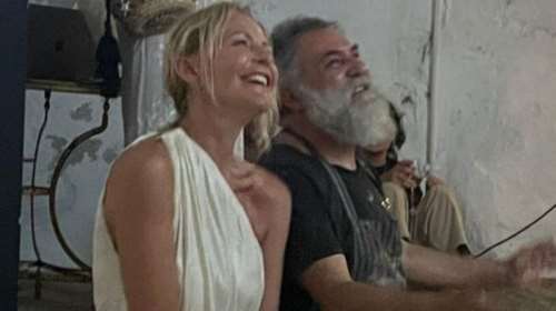 Τζένη Μπαλατσινού: Το ανέμελο καλοκαίρι της στην Πάτμο - Πλούσιο φωτογραφικό υλικό