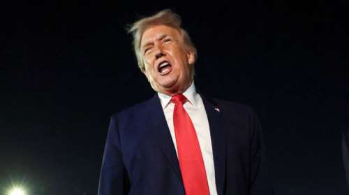 Ο Τραμπ απειλεί τη Γαλλία με επιβολή δασμών 200% στα κρασιά και τις σαμπάνιες αν δεν ενταχθεί στο "Συμβούλιο Ειρήνης"