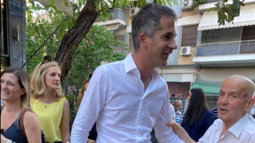 Σε συλλήψεις μετατράπηκαν οι δύο από τις πέντε προσαγωγές για την επίθεση στον Κώστα Μπακογιάννη