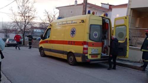 Κοζάνη: Μαχαίρωσε τον πατέρα του, ταμπουρώθηκε, και απειλούσε ότι θα αυτοκτονήσει [Εικόνες-Βίντεο]