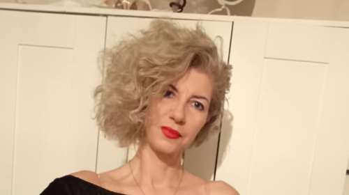 Οι &quot;ψεκασμένες&quot; αναρτήσεις της αρνήτριας του self test: &quot;Αρπάζουν τα παιδιά σε δομές και τα διασωληνώνουν&quot;