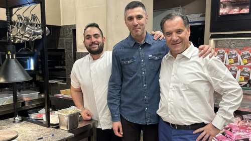 Ο Αντώνης Ρέμος κάλεσε τον Αδωνι Γεωργιάδη στο εστιατόριό του στη Θεσσαλονίκη: &quot;Πραγματικά εκπληκτικό&quot;