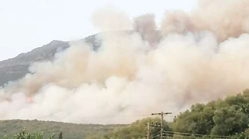 Φωτιά στη Μεσσηνία: Εκκενώθηκαν έξι οικισμοί - Δύσκολη η κατάσταση στη Μέλπεια [εικόνες]