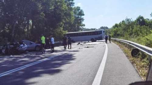 Πολύνεκρο τροχαίο στην Ξάνθη: Τέσσερις άνθρωποι βρήκαν τραγικό θάνατο - ΙΧ κόπηκε στη μέση μετά τη σύγκρουση με  λεωφορείο