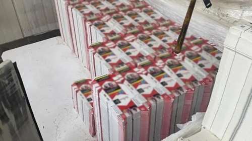 Ευρήματα σοκ σε παράνομα καπνικά: Περιείχαν περιττώματα ζώων, νύχια και μούχλα