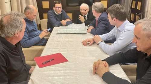 Έφτασαν στο Κίεβο οι τρεις Ευρωπαίοι πρωθυπουργοί - Συνάντηση με Ζελένσκι για τη στήριξη της Δύσης