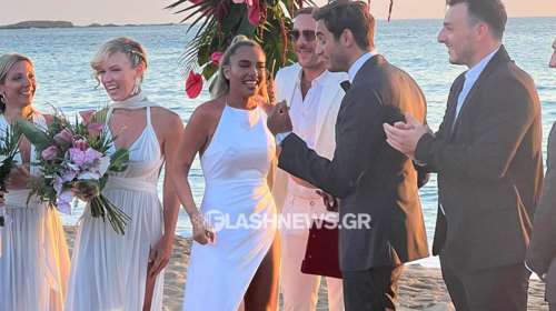 Κόνι Μεταξά: Παντρεύτηκε τον Μάριο Καπότση και με 2ο γάμο την ίδια μέρα - Η χολιγουντιανή τελετή στην παραλία [εικόνες, βίντεο]
