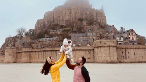 Ταξιδιώτης από... κούνια: Είναι μόλις 18 μηνών και έχει πάει σε 20 χώρες - Από τις νήσους Φερόε μέχρι την Ισλανδία