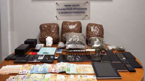 ΕΛΑΣ: Σπείρα διακινούσε ποσότητες ναρκωτικών με ασυνόδευτα δέματα σε Κυκλάδες και Δωδεκάνησα [Εικόνες]