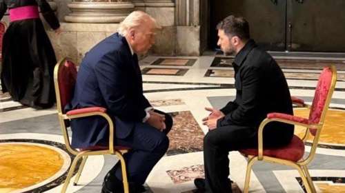 Διπλωματικός &quot;πυρετός&quot; στο Βατικανό:  Τραμπ και Ζελένσκι συμφώνησαν να έχουν νέες συνομιλίες αργότερα μέσα στην ημέρα