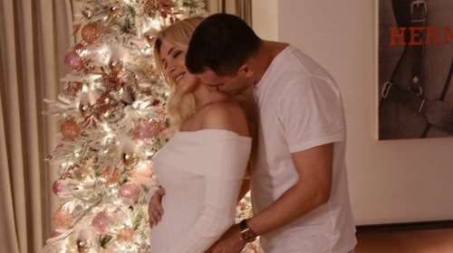 Η Κατερίνα Καινούργιου ανακοίνωσε την εγκυμοσύνη της - Οι τρυφερές φωτό με φουσκωμένη κοιλιά