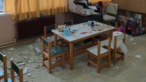 Κέρκυρα:  Έπεσαν σοβάδες από ταβάνι Νηπιαγωγείου - Άγιο είχαν τα παιδιά [Eικόνες]