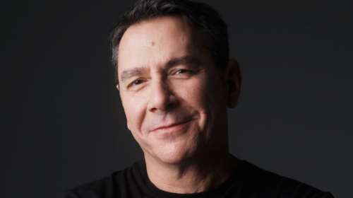 Ο σκηνοθέτης Γιώργος Γκικαπέππας στο TheTOC: Το κοινό δεν είναι άμοιρο ευθυνών για την τηλεόραση του σήμερα