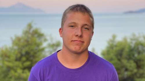 Κωνσταντίνος Μαλιάρης: Από τη Ναύπακτο στο Χάρβαρντ, με πλήρη υποτροφία, διαβάζοντας μόνος στο σπίτι