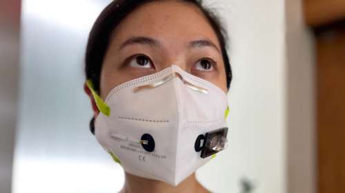 Κορονοϊός: Η πρώτη μάσκα στον κόσμο που μπορεί να κάνει διάγνωση του ιού με ακρίβεια μοριακού τεστ