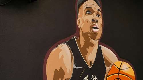 Αντετοκούνμπο: Εντυπωσιακό mural με τη μορφή του Γιάννη από τον &quot;Hayate&quot; [Εικόνες]