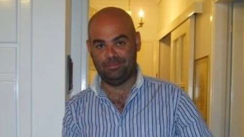 Σάλος με ανάρτηση του συγγραφέα Αριέλ Λεκαδίτη, &quot;η Γάζα οικόπεδο, χ@@@&quot; - Οι εκδόσεις Αρμός διέκοψαν τη συνεργασία τους