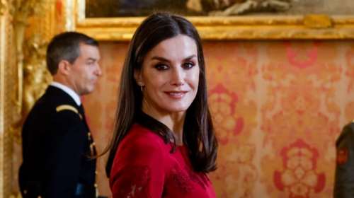 Αλάνθαστη με άσπρο μαύρο η Λετίσια: Το στιλάτο jumpsuit που έμοιαζε με 3 ξεχωριστά κομμάτια