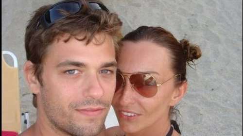 Ρούλα Ρέβη: Εννέα χρόνια γάμου...  έναν μήνα νωρίτερα - Η αδημοσίευτη φωτό από τον γάμο με τον Αποστόλη Τότσικα