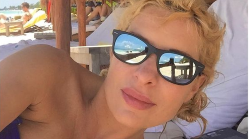 Η Ελένη Μενεγάκη στο ηλιόλουστο Μεξικό ένα χρόνο μετά τη γέννηση της Μαρίνας