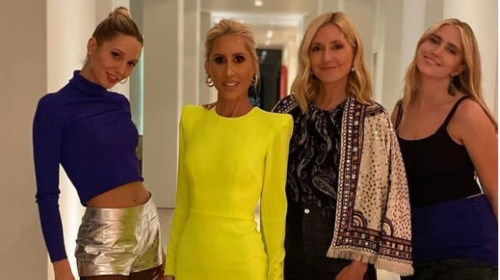 Μαρία Ολυμπία - Μαρί Σανταλ: Με καυτό σορτς και δερμάτινα στο γαμήλιο πάρτι της Πάρις Χίλτον