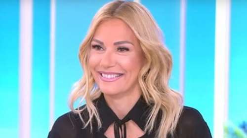 Η αινιγματική αναφορά της Τίνας Μεσσαροπούλου στην Κατερίνα Καινούργιου