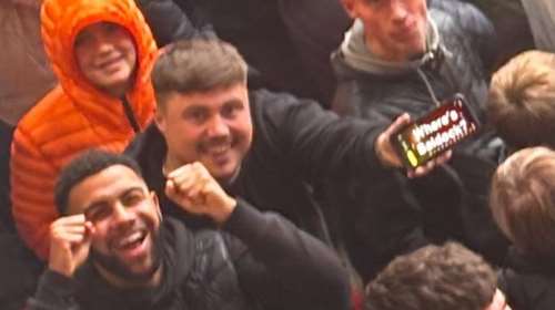 Αυτός είναι ο βλάστημος οπαδός της Σέφιλντ Γουένσντεϊ που φώναζε &quot;που είναι ο Μπάλντοκ;&quot;-  Διέγραψε τα social media