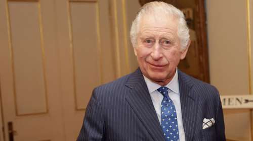 Τα συλλυπητήρια του Καρόλου για την τραγωδία στα Τέμπη: Βαθιά θλιμμένοι η σύζυγός μου κι εγώ