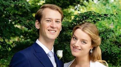 Βασιλικός γάμος στο Μπάκιγχαμ: Η νεαρή αριστοκρατική νύφη, το υπέροχο νυφικό και τα διαμάντια