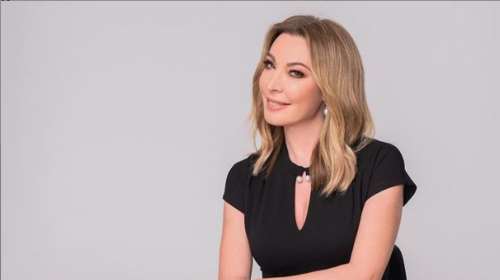 Τατιάνα Στεφανίδου: Το απλό φόρεμα από τα Zara που ανέδειξε με τα αξεσουάρ της και οι nude γόβες που φοράει πρωί - βράδυ
