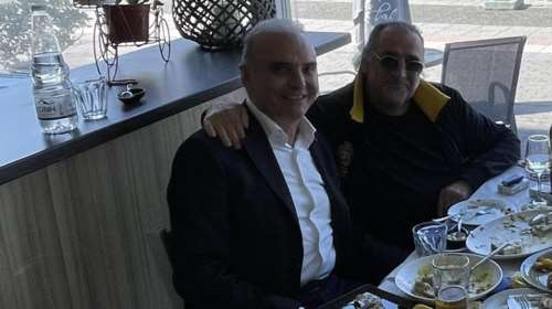 Βασίλης Καρράς: Το στενό περιβάλλον του διαψεύδει ότι θα κατέβει υποψήφιος - "Αυτή τη στιγμή προέχει η υγεία του"