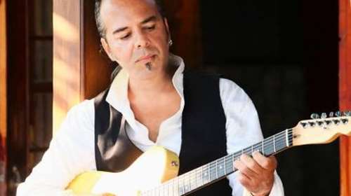 Κορονοϊός: Έφυγε από τη ζωή σε ηλικία 54 ετών ο Κοζανίτης μουσικός Βασίλης Blue Σωτηρίου