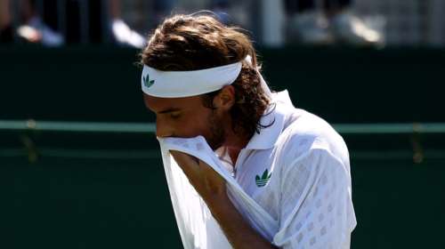 Εγκατέλειψε πρόωρα το Wimbledon ο Τσιτσιπάς: &quot;Είναι η πιο δύσκολη κατάσταση που έχω αντιμετωπίσει - Έχω ένα όριο κάποια στιγμή&quot;