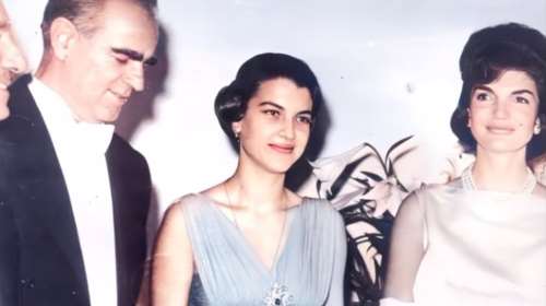 Το ζεύγος Καραμανλή στον Λευκό Οίκο, δίπλα στη Τζάκι Κένεντι - Το σπάνιο στιγμιότυπο από το μακρινό 1962