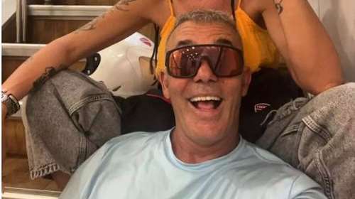 Στη Λήμνο μετά την περιπέτεια τους στη Ρουμανία ο Στέλιος Ρόκκος με τη Λελέ