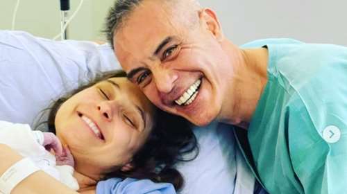 Γέννησε η Φωτεινή Αθερίδου - Οι πρώτες εικόνες από το μαιευτήριο με το νεογέννητο μωράκι