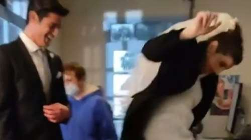 "Άγριες Μέλισσες": Το backstage video από τον γάμο της Ελένης με τον Λάμπρο