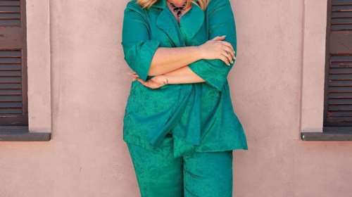 Τέλος τα ξανθά μαλλιά για την Εβελίνα Νικόλιζα: H αλλαγή στο χρώμα των μαλλιών της που ενθουσίασε τους ακόλουθούς της