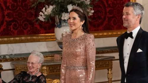 Βασίλισσα Μαίρη της Δανίας: Η εμφάνιση με δυο ιστορικά κοσμήματα που έχουν να φορεθούν πάνω από 140 χρόνια