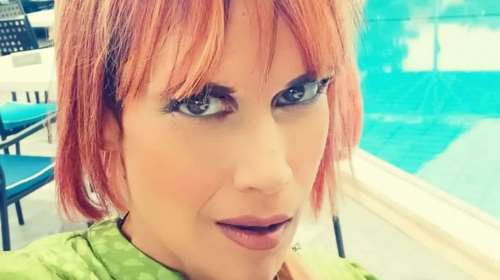 Πέθανε η δημοσιογράφος Τζίνα Ντρούλις, αδερφή του Φίλιππου Καμπούρη- Έδινε γενναία μάχη με τον καρκίνο