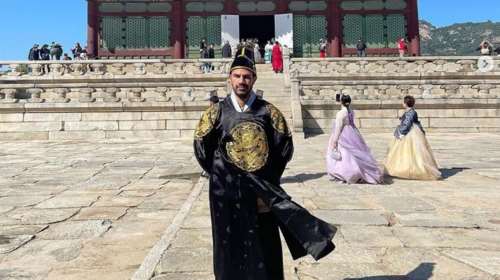 Άκης Πετρετζίκης: Ταξίδι στη μακρινή Κορέα για τον γνωστό σεφ - Οι εντυπωσιακές φωτογραφίες