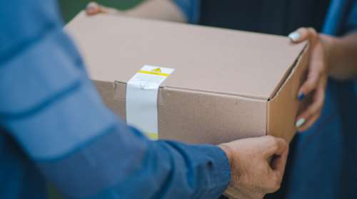 Έλεγχος του ΣΔΟΕ σε πέντε εταιρείες κούριερ - Φοροδιαφυγή εκατομμυρίων και προϊόντα &quot;μαϊμού&quot;